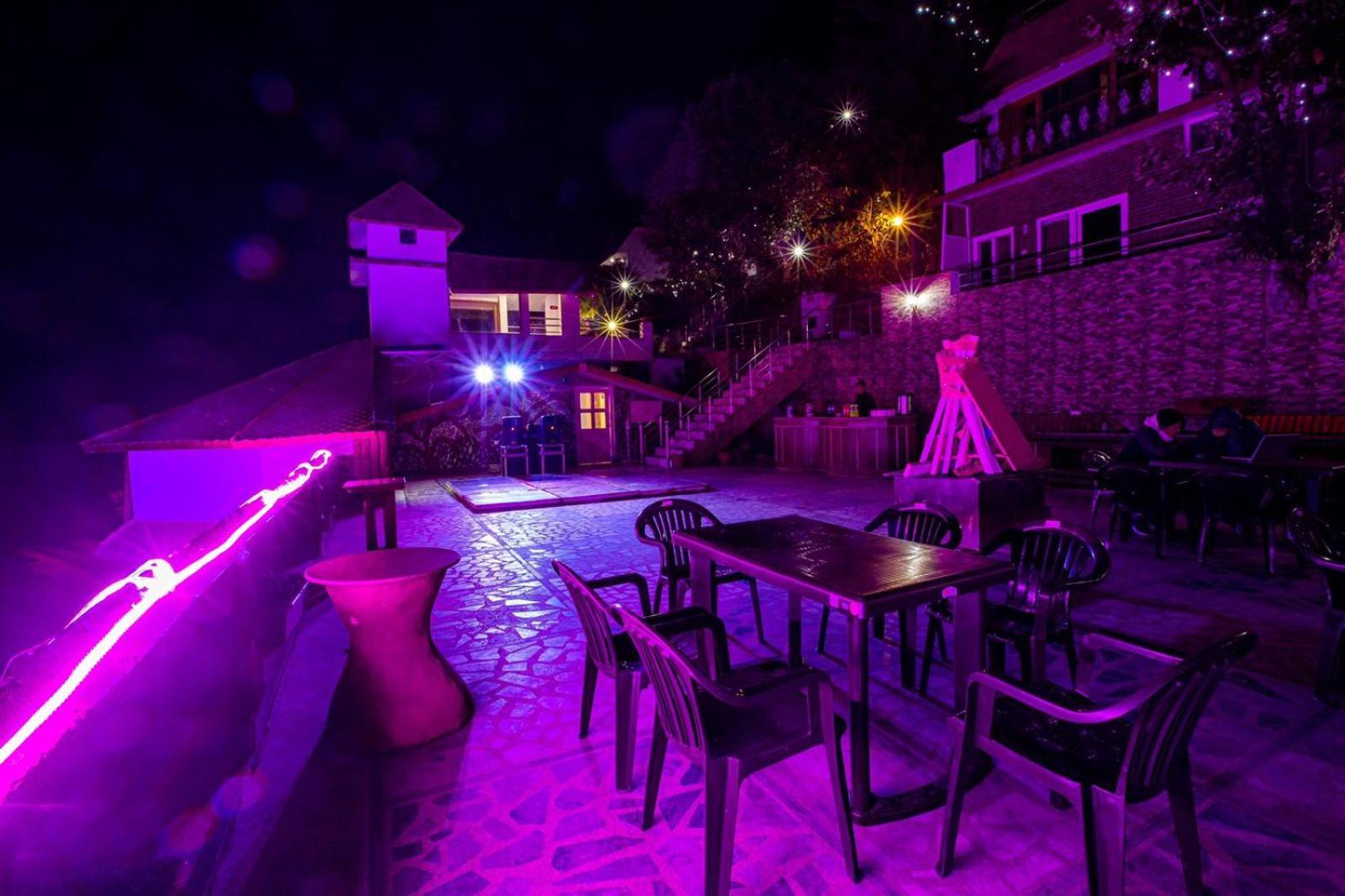 Blue Pine Resort Lansdowne Exterior foto